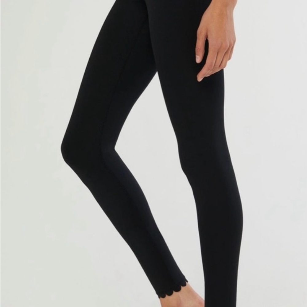 IVL maternity scalloped Leggings